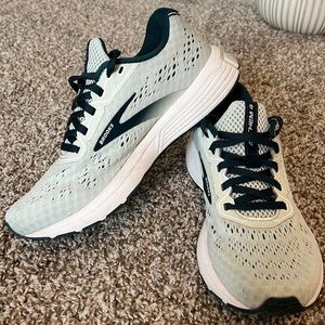 Brooks Anthem 4 Running Shoes